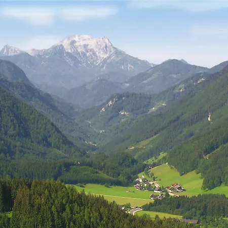 Hotel Alpenhotel Ensmann 4*